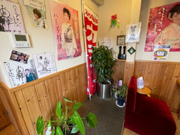 岩倉市　ハミング　喫茶店　カラオケ　カラオケ喫茶　コーヒー　モーニング