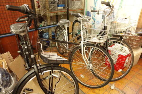 岩倉市　自転車　サイクル　ブライトンサイクリー　自転車パーツ　ヘルメット　販売　修理