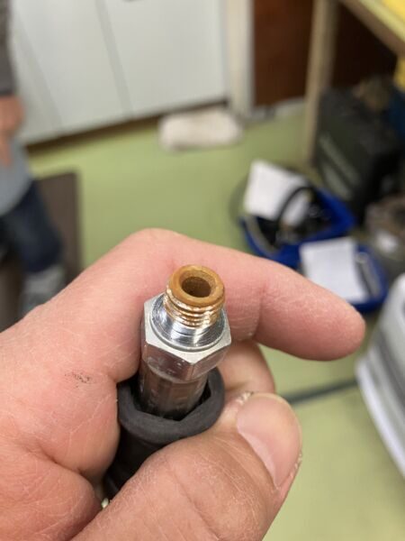 アクアラングレギュレーター 錆び入り